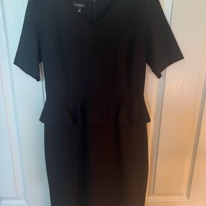 Talbots lady dress, size 4. Black, short sleeves.